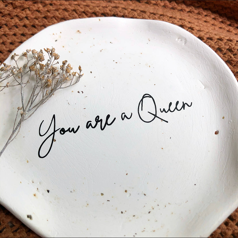 You are a Queen Dish